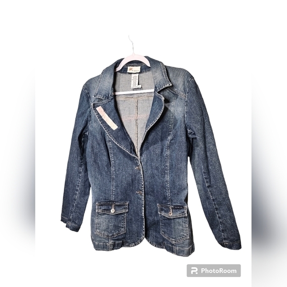 CK Jean Jacket redesigned with velvet accents & skeleton ribcage/flower patch - Picture 3 of 6